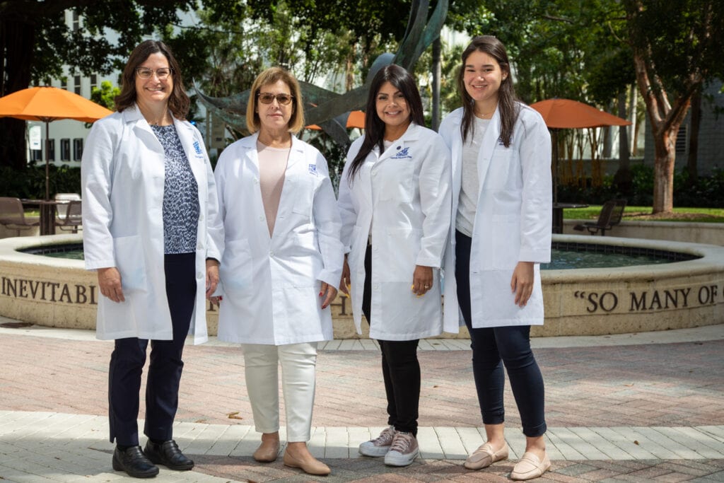 Dr. Coleen Atkins and Laboratory Members